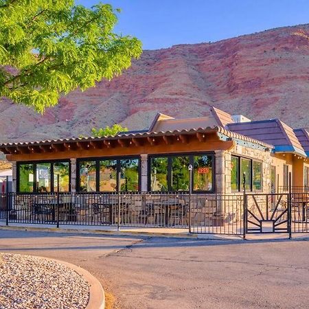 Luxury Downtown Rental - La Dolce Vita Villa #3 Moab Exteriör bild
